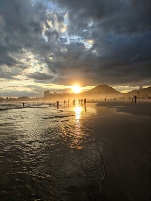 ชายหาด