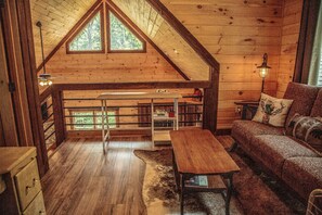TV, fireplace - Hot tub, fire pit, and views! - Adore the S'mores (Blue Ridge)