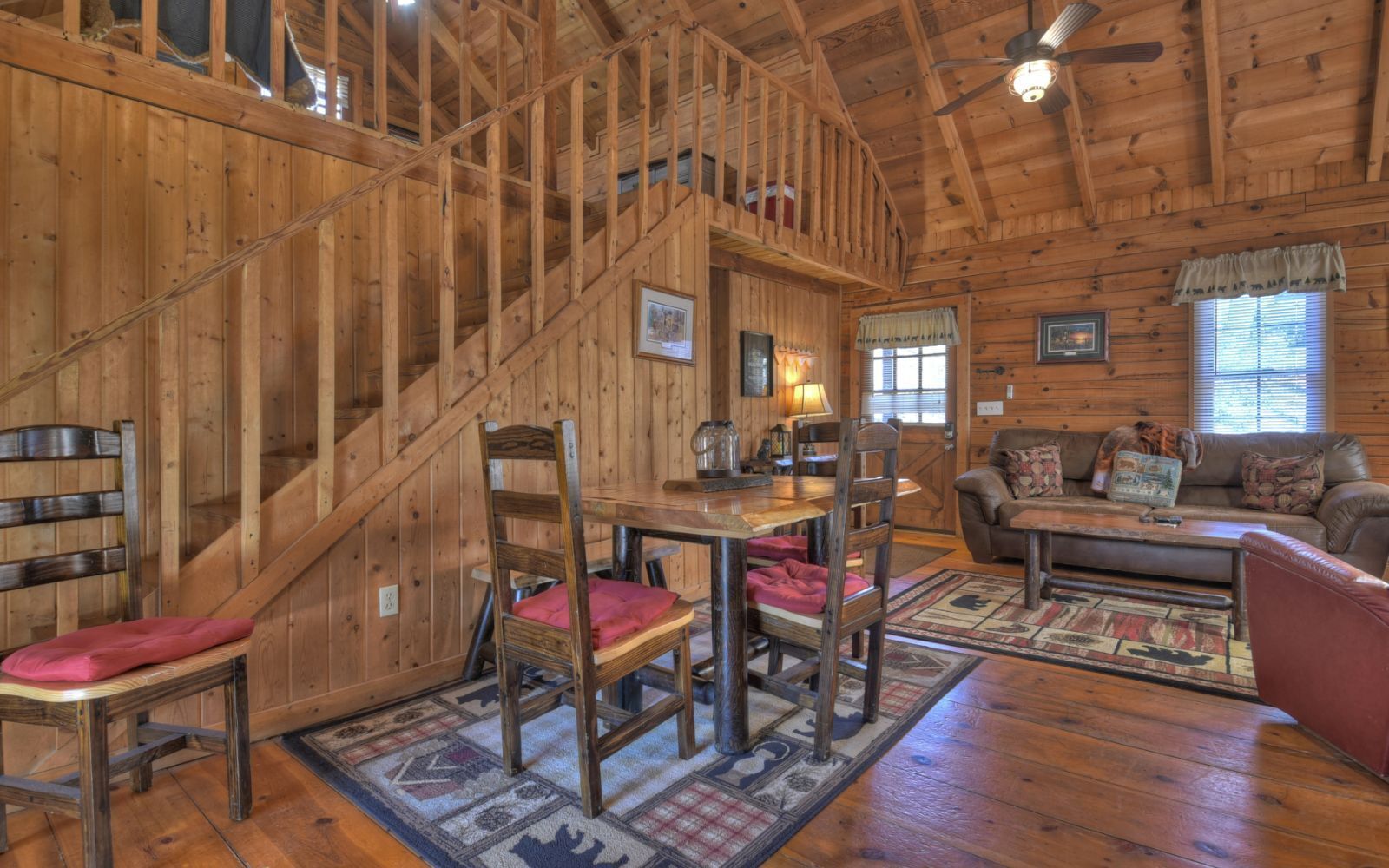 Télévision, cheminée, lecteur de DVD