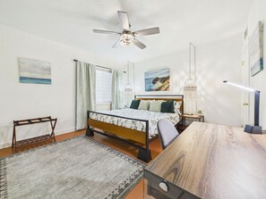 2 bedrooms, desk, iron/ironing board, travel cot