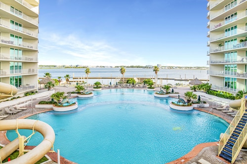 3BR @ Caribe Resort • Sleeps 10 • Pools, Lazy River, On-Site Dining & Beach Trolley