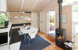 Dining - 2 bedroom lovely home in Samsø (Samsø)