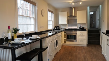 ์ปคํผ/ํฐ ๋ฉ์ด์ปค