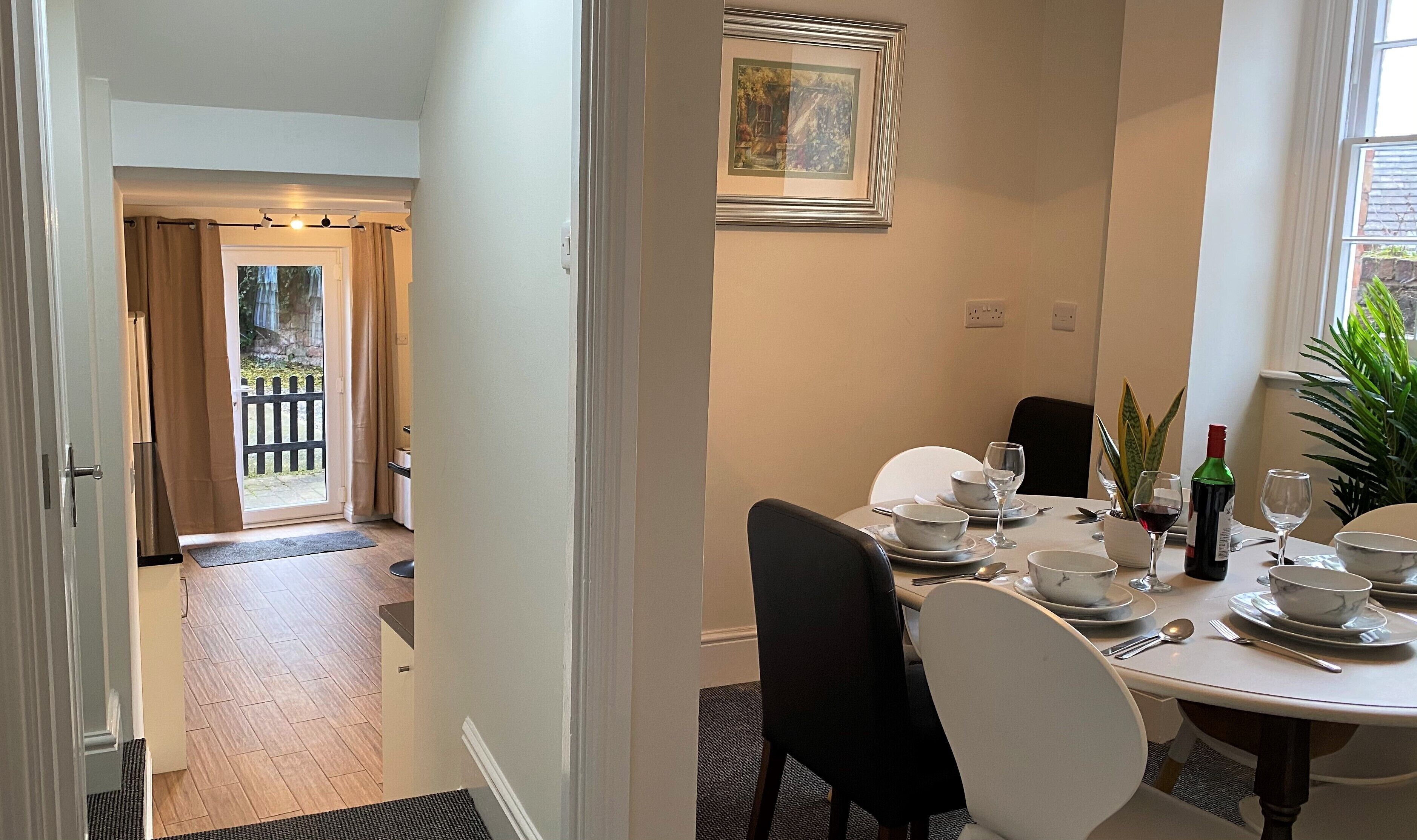 Televisión de pantalla plana de 42 pulgadas con canales digitales