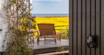 Lovely home in Knebel with WiFi