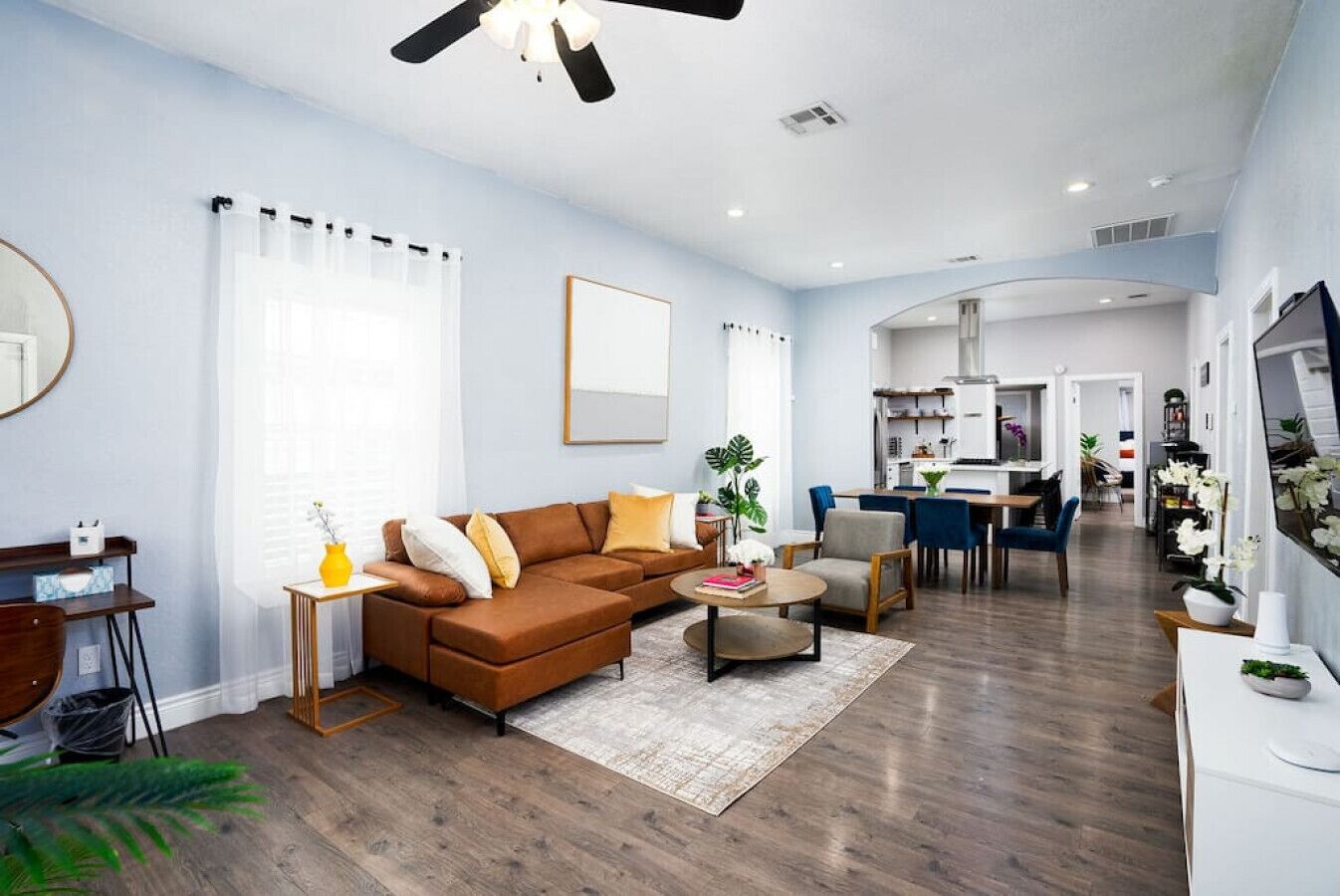 Modern 3 Bed Home Minutes to Downtown & Alamodome
