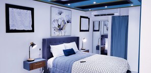 1 chambre, bureau, fer et planche à repasser, accès au Wi-Fi (inclus)