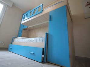 2 chambres, lit de bébé portatif, Wi-Fi (supplément), literie fournie