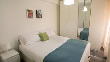 2 camere, ferro/asse da stiro, culla da viaggio, Wi-Fi gratuito