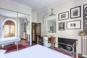 4 Schlafzimmer, Schreibtisch, WLAN, Bettwäsche