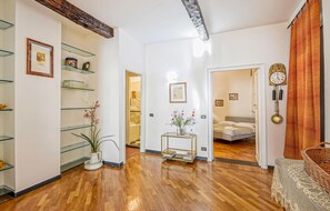 3 camere, ferro/asse da stiro, culla da viaggio, Wi-Fi gratuito