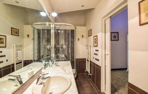 Badewanne, Haartrockner