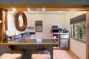 Fridge, microwave, coffee/tea maker, electric kettle