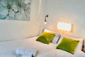 2 bedrooms, WiFi - Lovely Apartment in Centre Prague 1 (Prague 1)