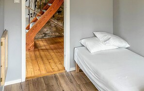 4 quartos, berço de viagem, Wi-Fi de cortesia