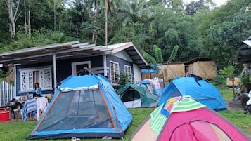 Bungalow Keluarga | Teras/patio