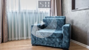 Superior Triple Room, 1 Bedroom, Pool Access, City View