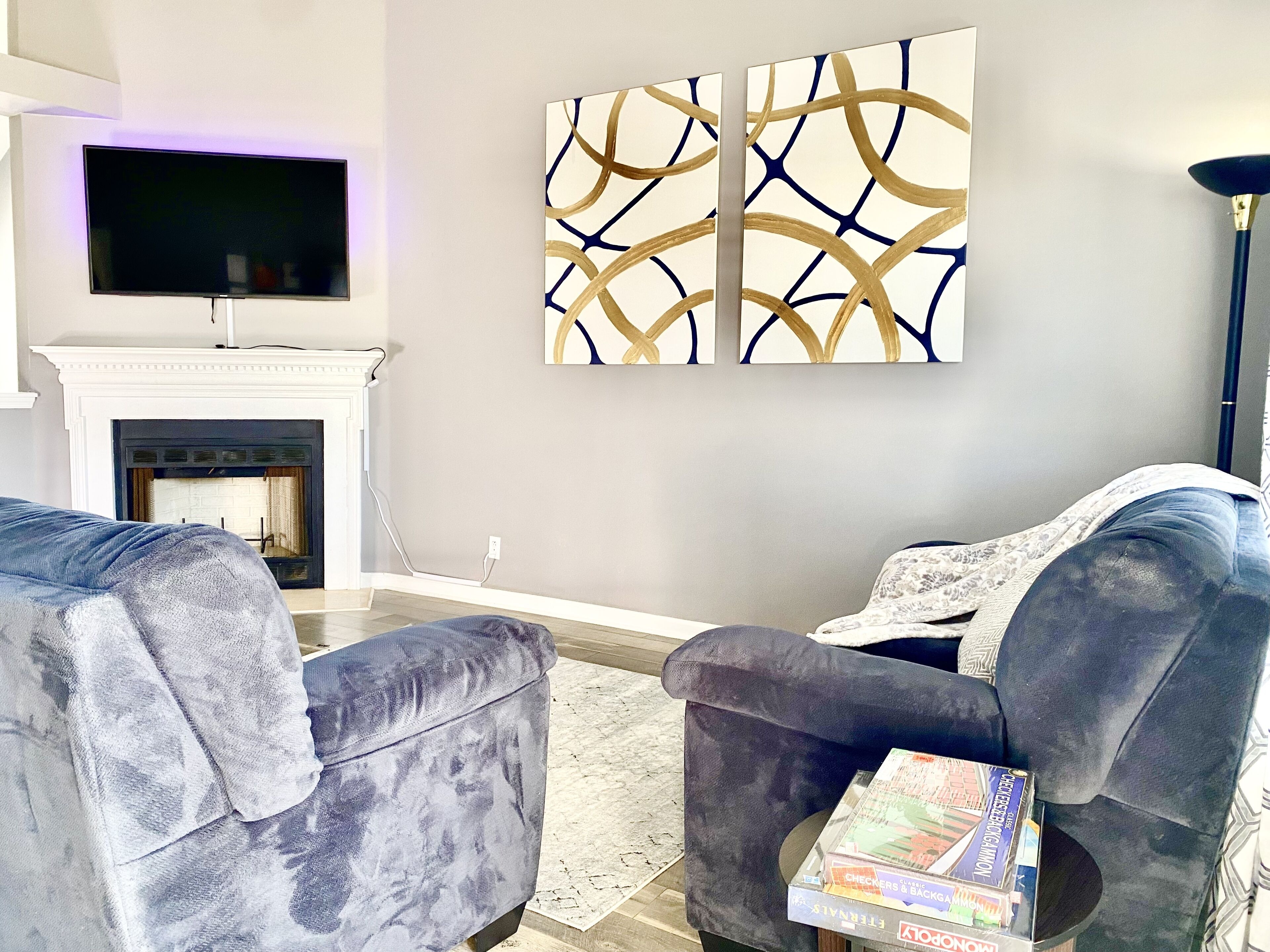 Timberline Place 3/2 house-w/King & fireplace~Slps 8/ Pets Ok