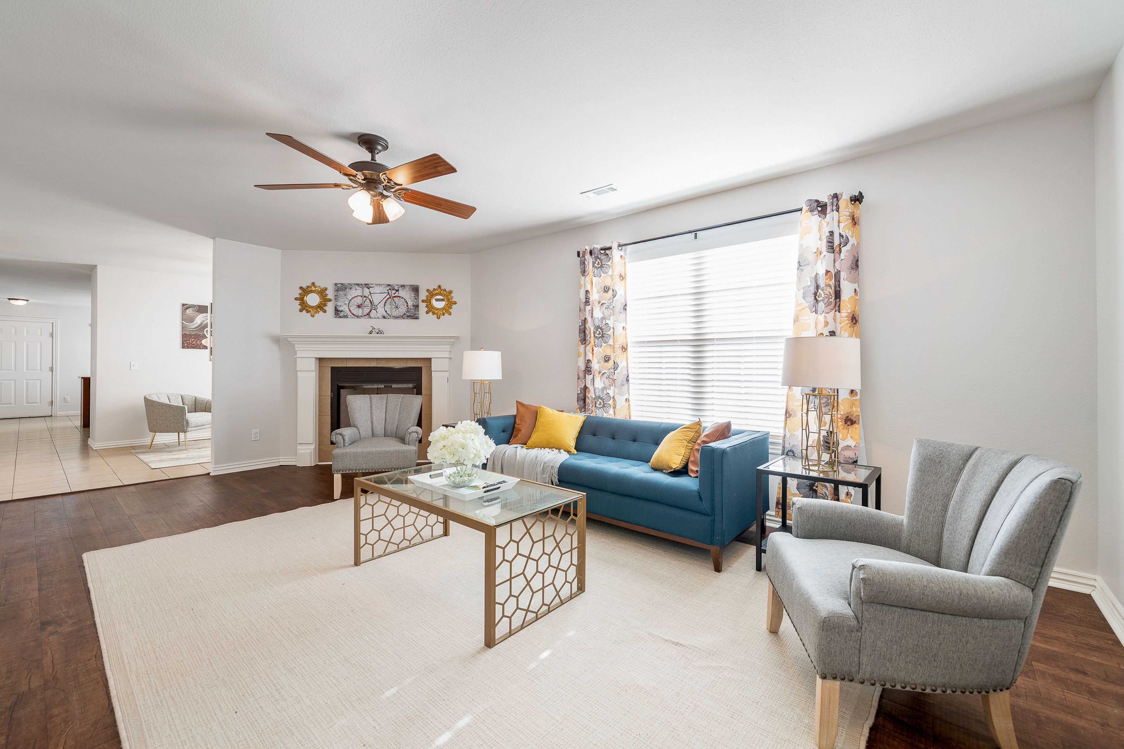 Dog-friendly home with washer/dryer, central AC, cable & a deck