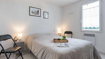 1 chambre, fer et planche Ă repasser, Wi-Fi