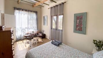 2 soveværelser, sengetøj