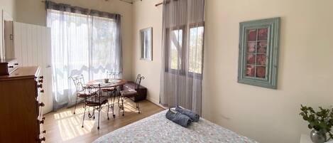 2 chambres, draps fournis