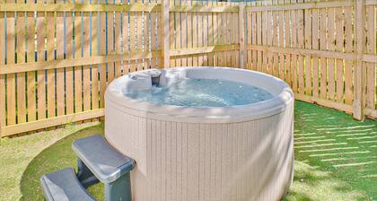 Silver Chalet 3 bedroomHot Tub (slps 6)