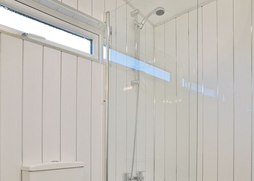 Silver Chalet 3 bedroomHot Tub (slps 6)