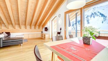 Apartemen (10) | 3 kamar tidur dan Wi-Fi gratis