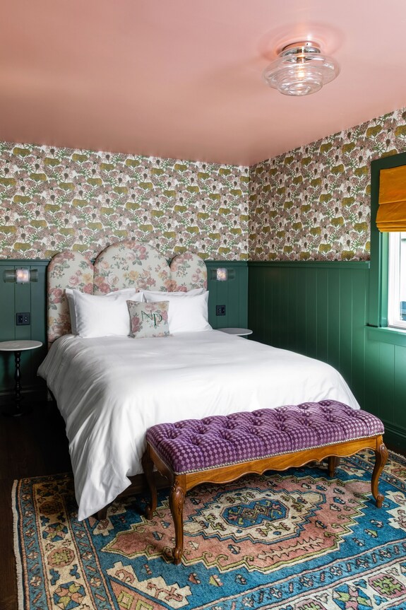 Elfriede's Haus - N+p Boutique Lodge - Big Bear Lake, CA