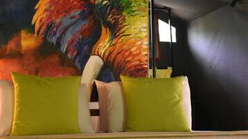 2 Schlafzimmer, Zimmersafe, Internetzugang, Bettwäsche