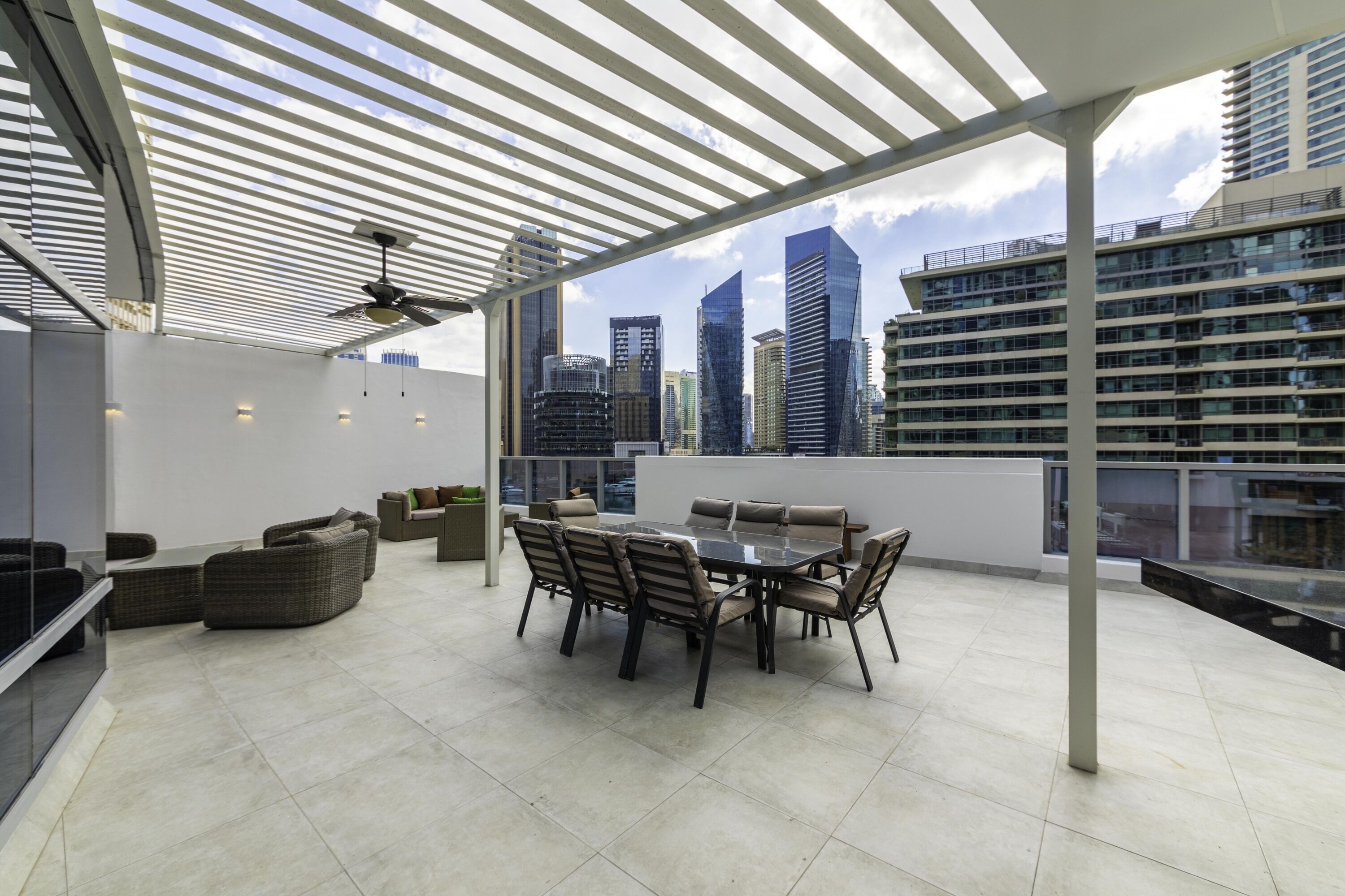 Villa, 3 Yatak Odası | Balkon