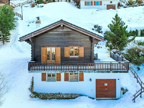 Anusach by Interhome