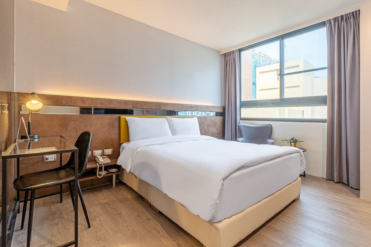 Standard Double Room | Blackout drapes, soundproofing, WiFi (free), bed sheets
