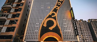 CHECK inn Taichung Qinghai