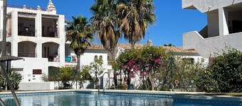 Apartment with sea views in a quiet area