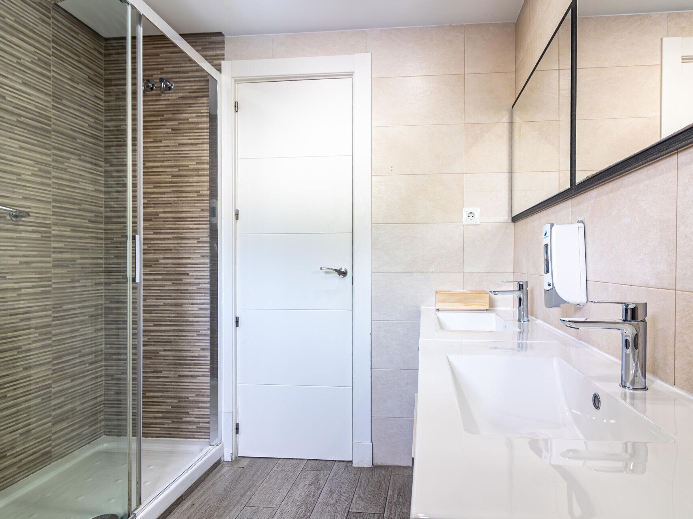 Secadora de cabello y toallas 