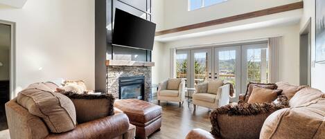 Smart TV, fireplace, video games, DVD player