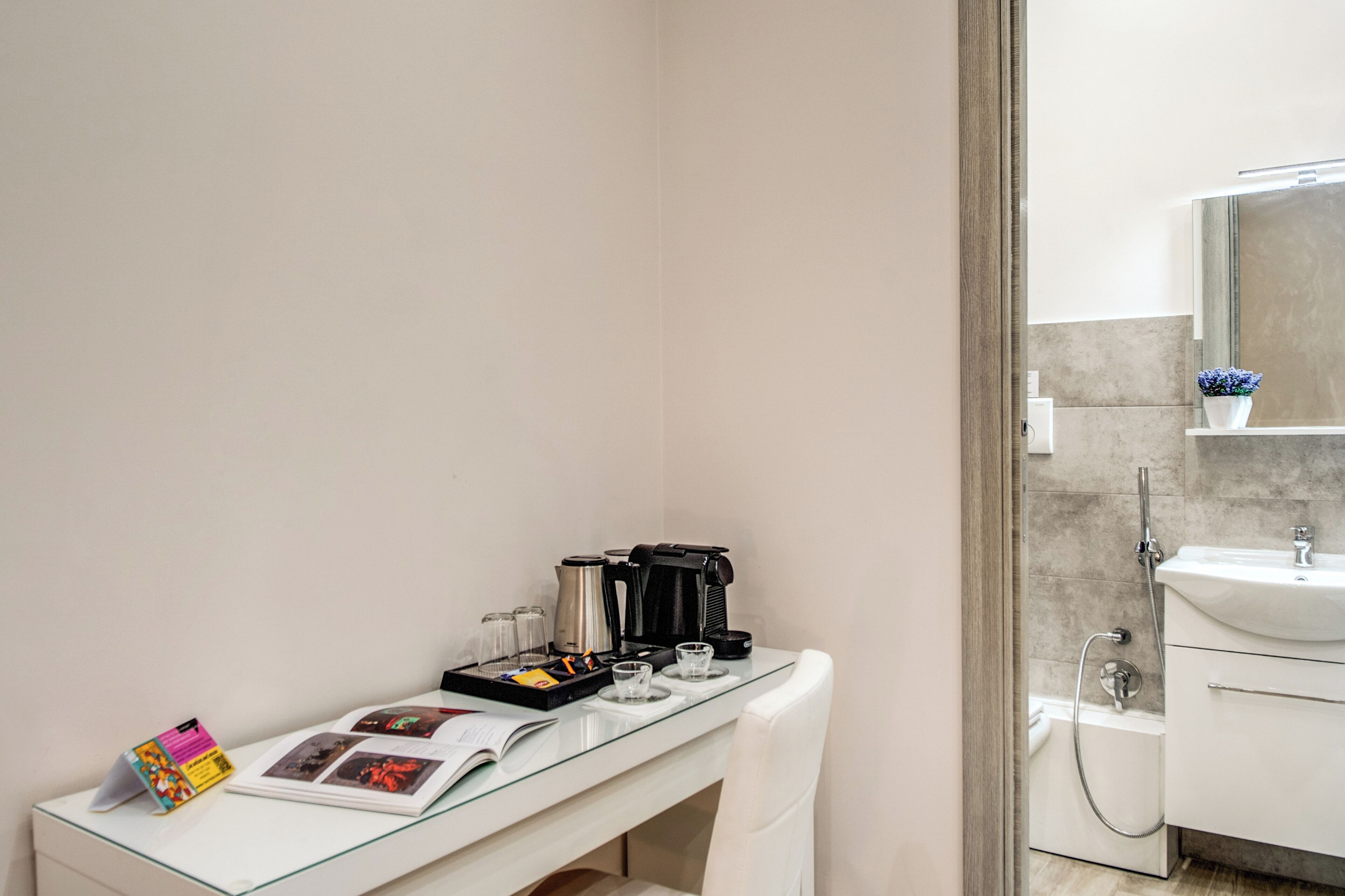 Habitación Premium doble | Caja fuerte, tabla de planchar con plancha, wifi gratis