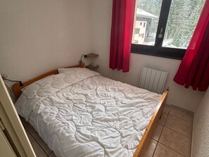 1 quarto