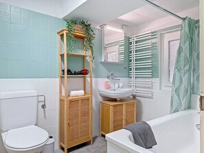 Hair dryer, towels