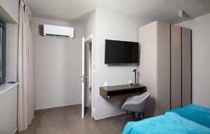 2 bedrooms, in-room safe, iron/ironing board, free WiFi - Nice home in Labin with WiFi (Labin)