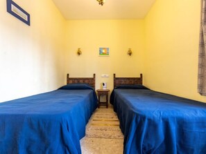 3 bedrooms, Internet