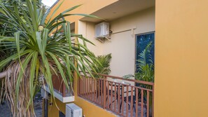 บริเวณภายนอก