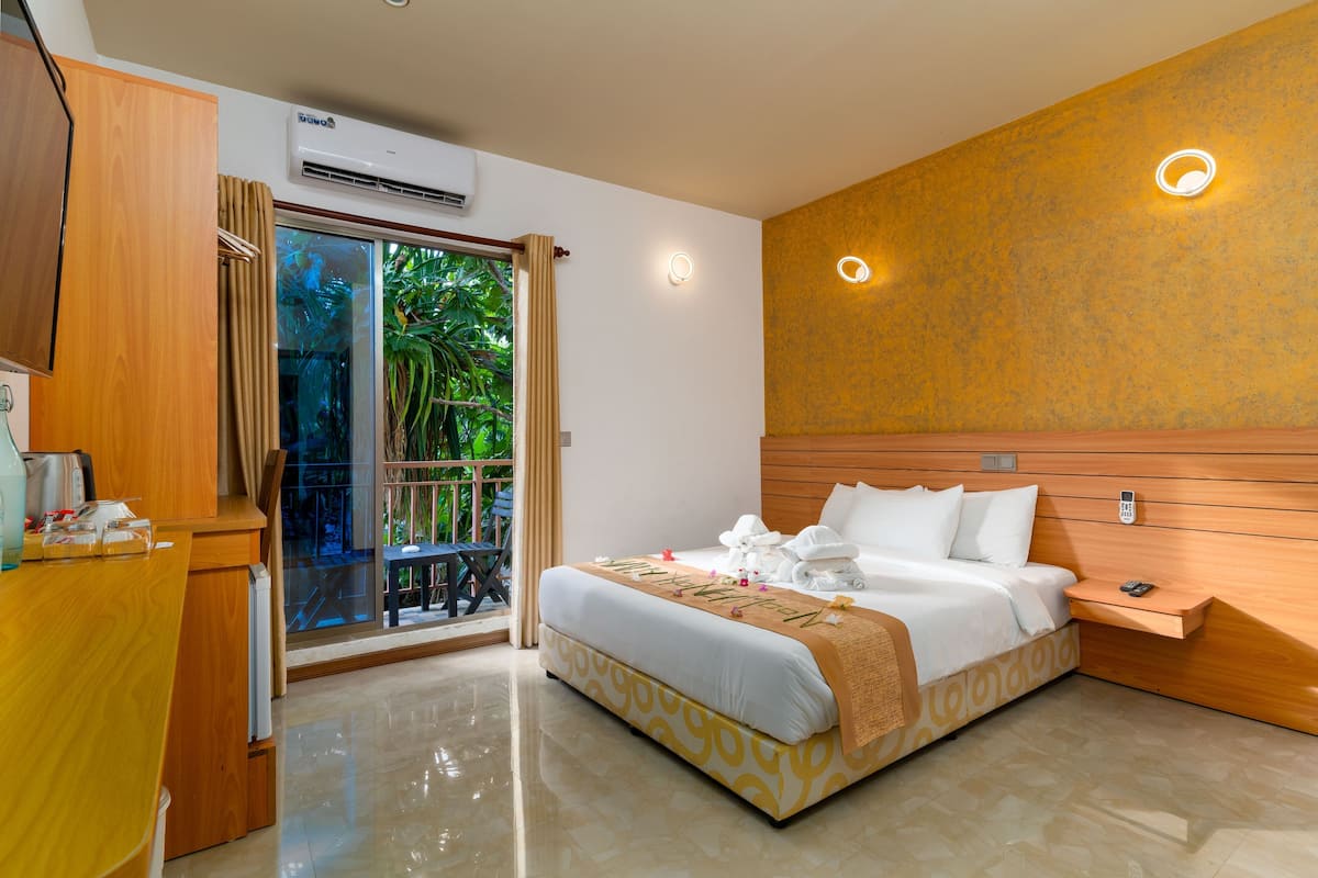 Ropa de cama de alta calidad, colchones con efecto memoria y minibar