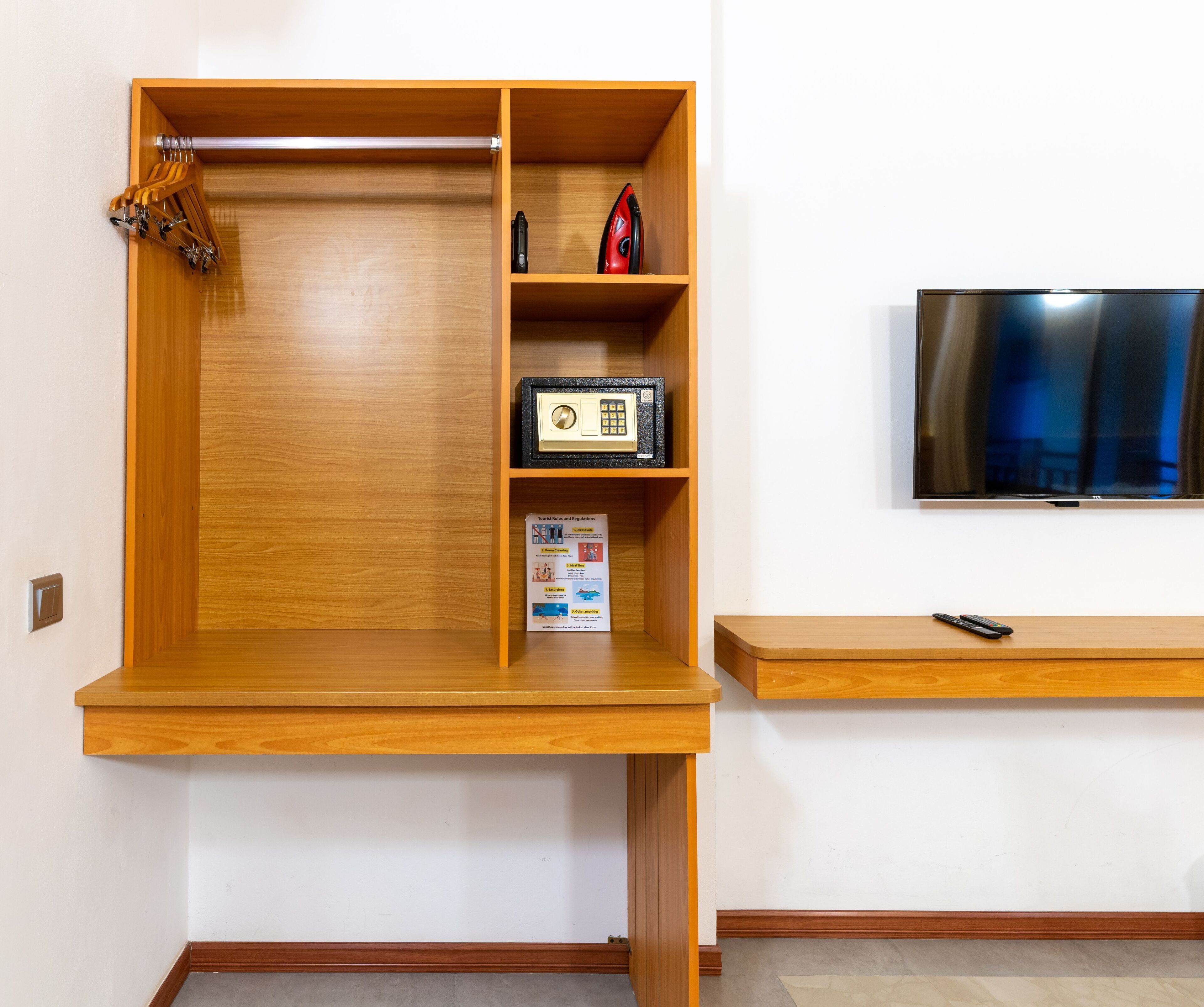 Deluxe Room | Premium bedding, memory foam beds, minibar, in-room safe