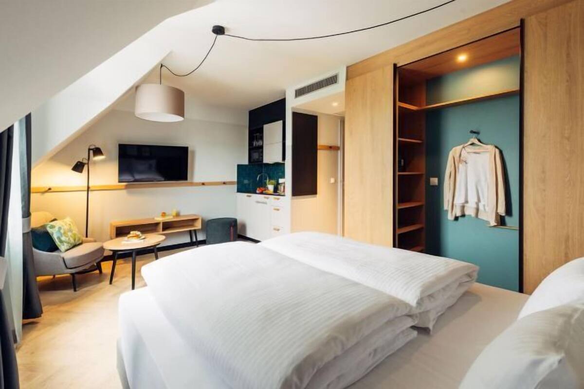 Hochwertige Bettwaren, Zimmersafe, schallisolierte Zimmer