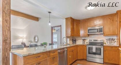 This house is a 3 bedroom(s), 2 bathrooms, located in Edmond, OK.