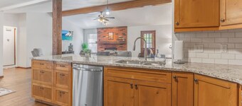 This house is a 3 bedroom(s), 2 bathrooms, located in Edmond, OK.