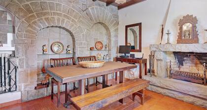 Holiday Home 'Quinta La Rabide' with Mountain View, Wi-Fi and Air Conditioning